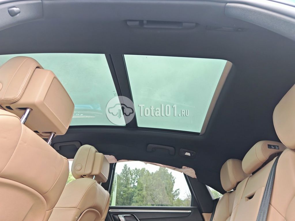 Фото Porsche Macan 96