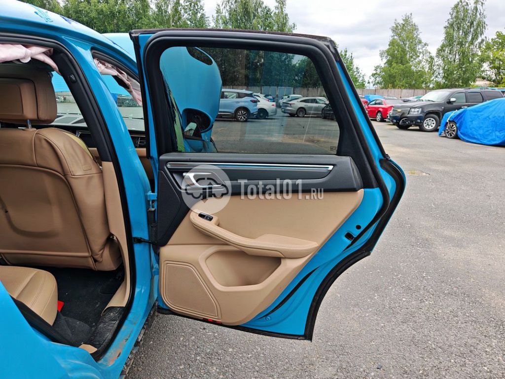 Фото Porsche Macan 122