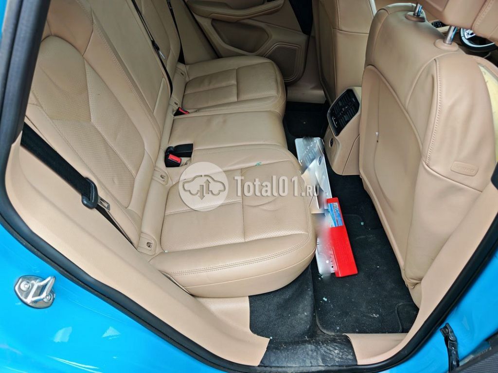 Фото Porsche Macan 126