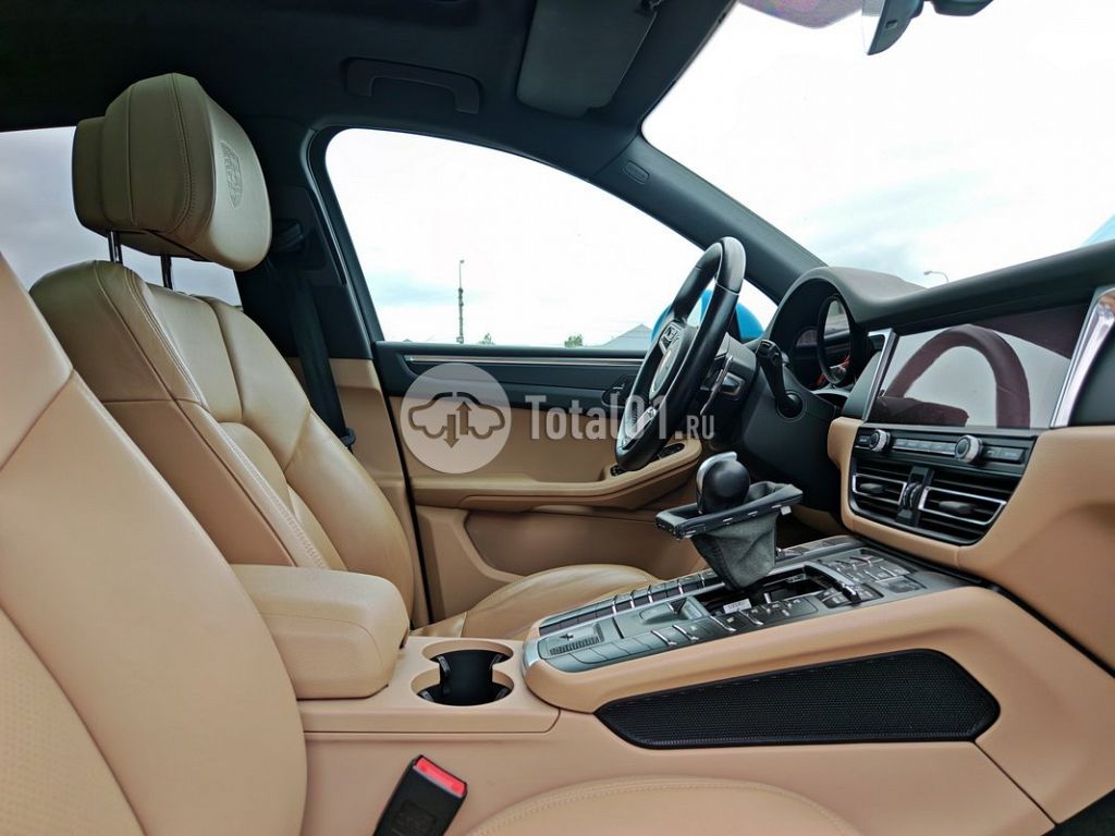 Фото Porsche Macan 152