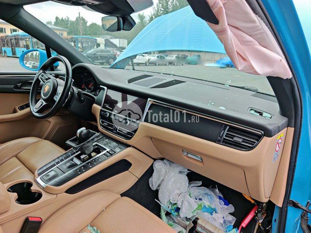 Фото Porsche Macan 164
