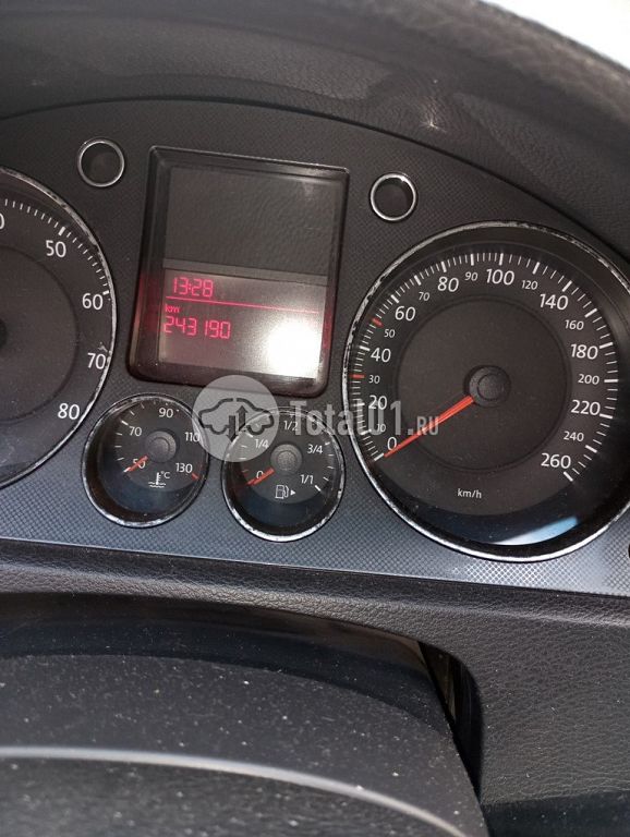 Фото Volkswagen Passat 190