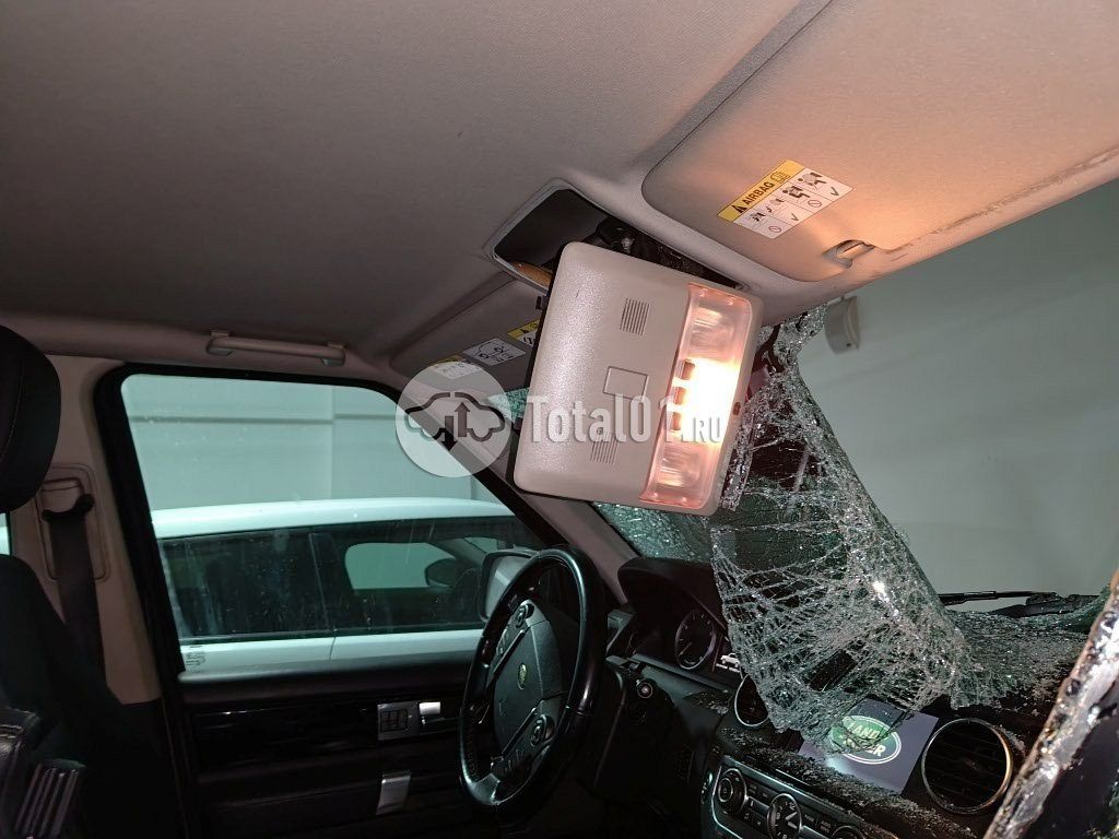 Фото Land Rover Discovery  4 32