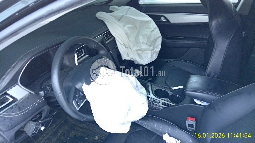 Фото JAC J7 32