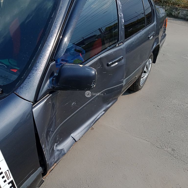 Фото Toyota Corsa 12