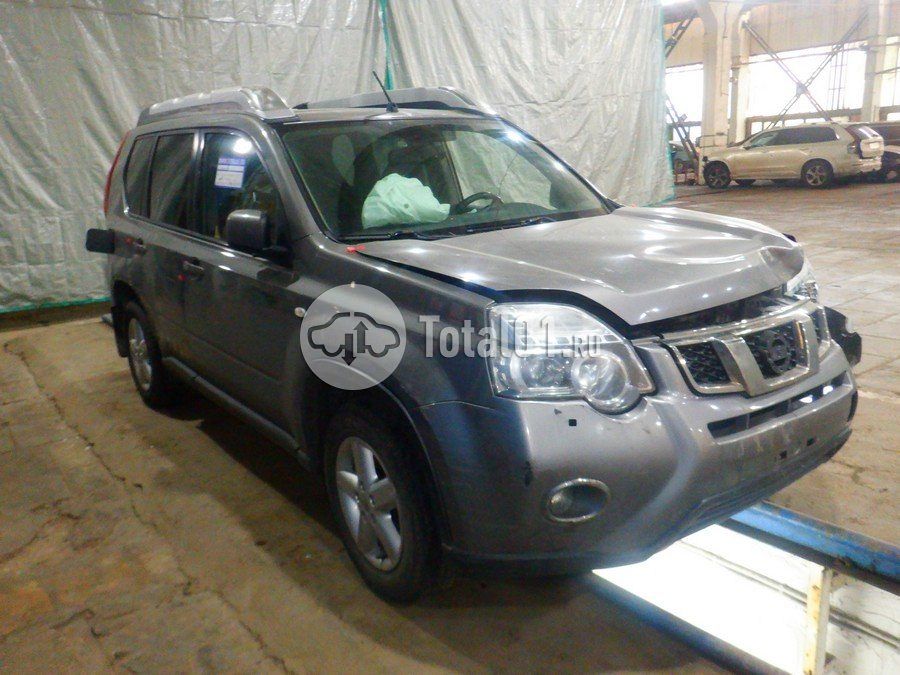 Фото Nissan X-Trail 2