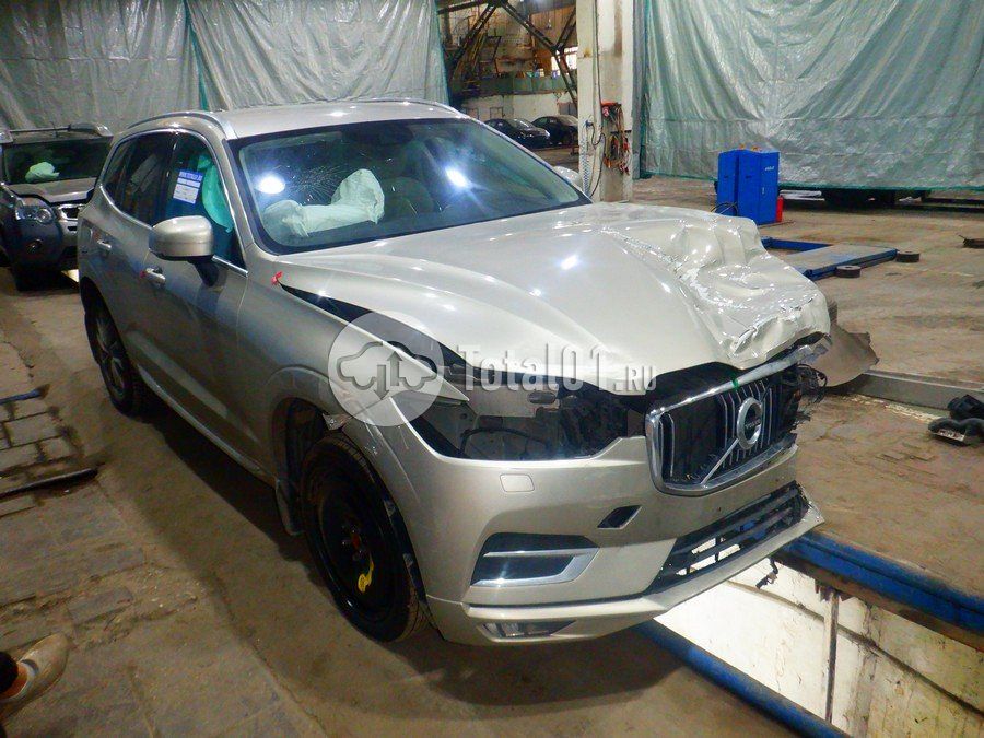 Фото Volvo XC60 2