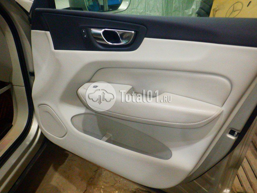 Фото Volvo XC60 18