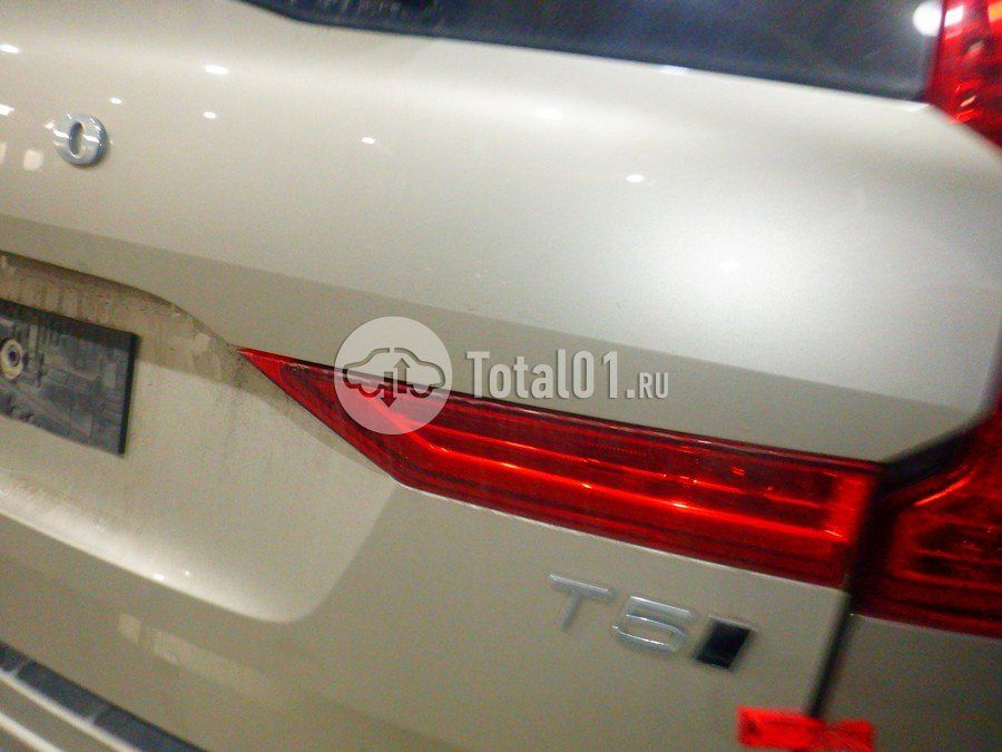 Фото Volvo XC60 110