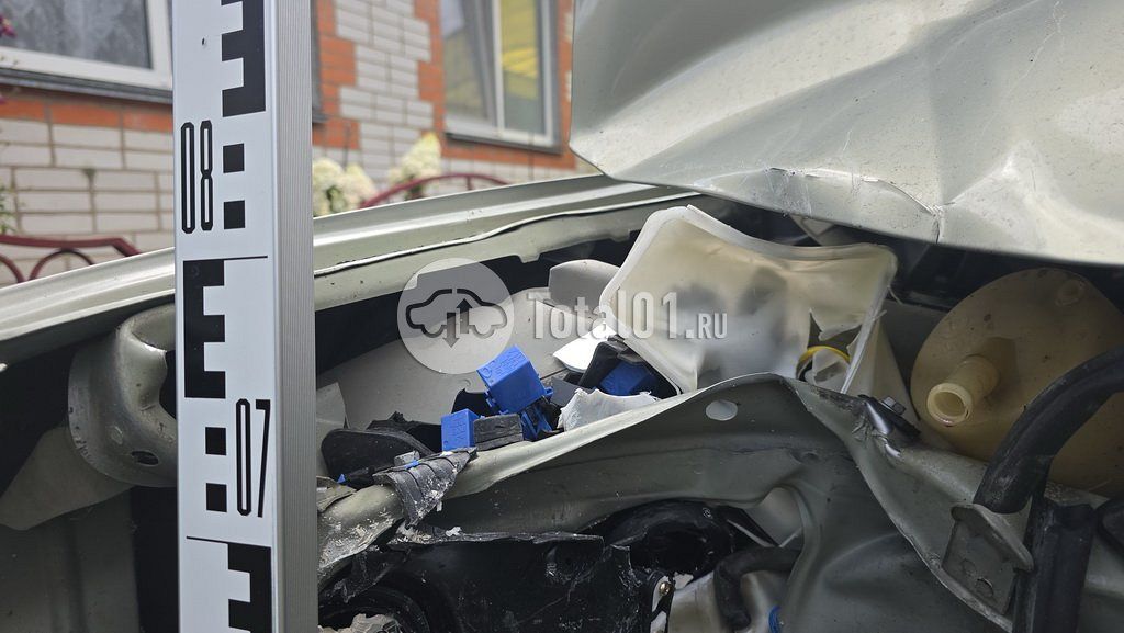 Фото Nissan Almera 38