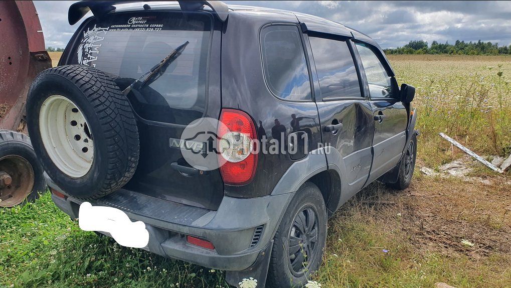 Фото Chevrolet Niva 10