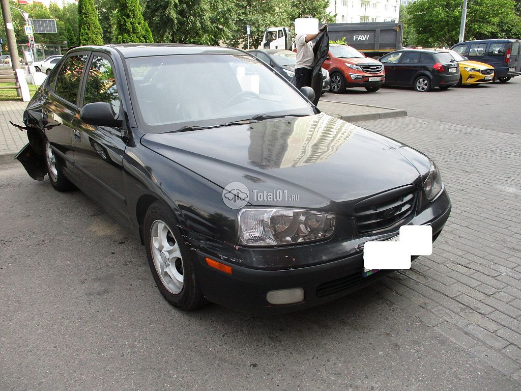 Фото Hyundai Elantra 4