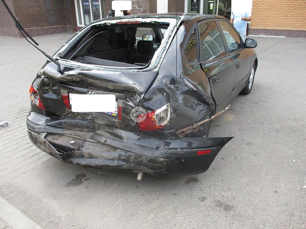 Фото Hyundai Elantra 6