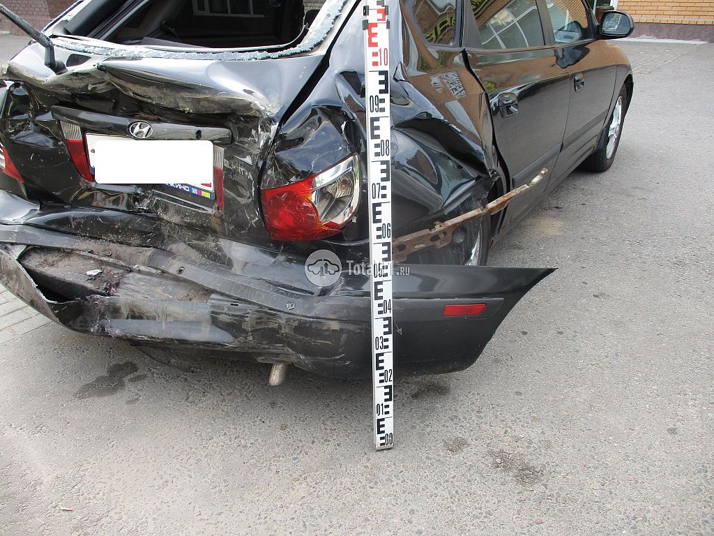 Фото Hyundai Elantra 14