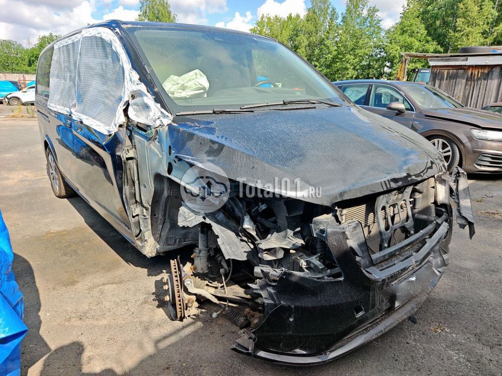 Фото Mercedes-Benz Vito 28