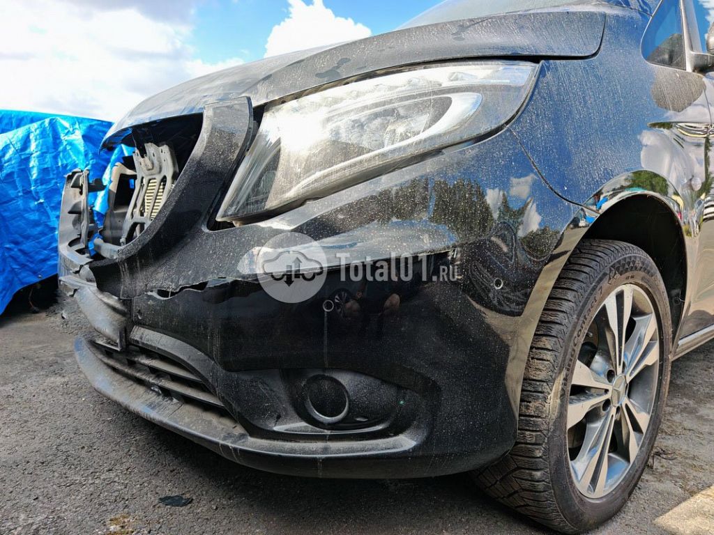 Фото Mercedes-Benz Vito 44