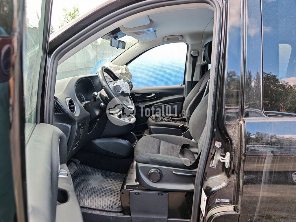 Фото Mercedes-Benz Vito 118