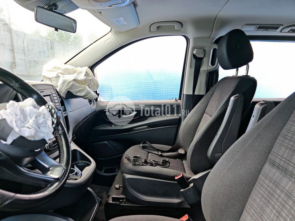 Фото Mercedes-Benz Vito 124
