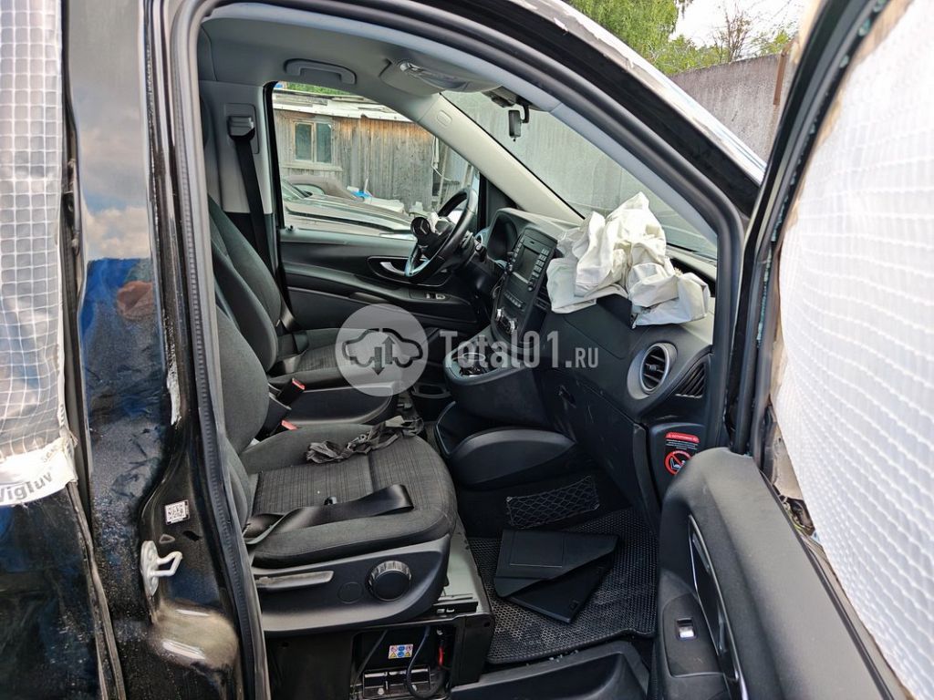 Фото Mercedes-Benz Vito 140