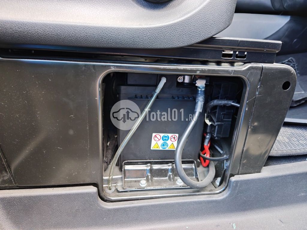 Фото Mercedes-Benz Vito 144