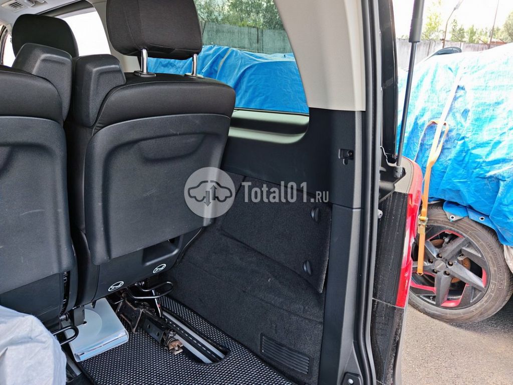 Фото Mercedes-Benz Vito 176