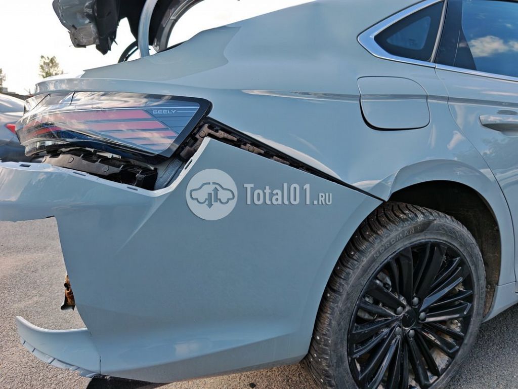 Фото Geely Preface 18
