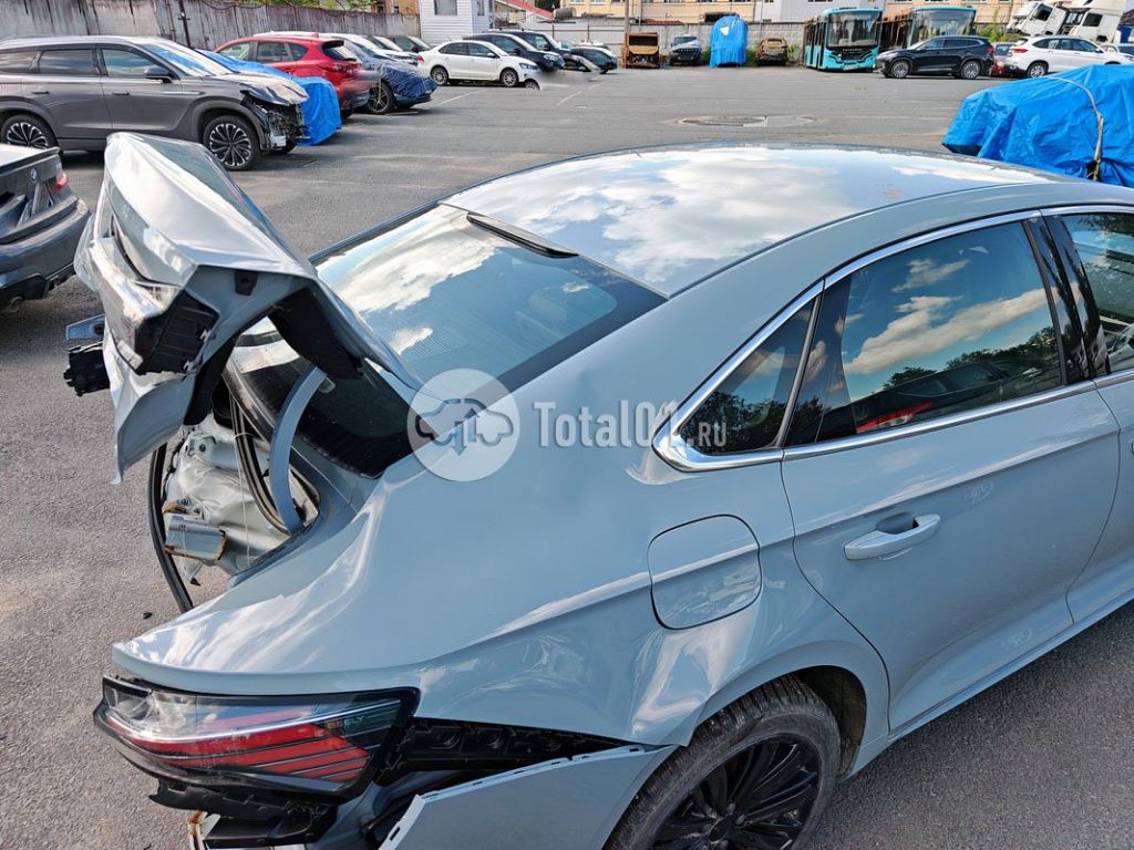 Фото Geely Preface 20
