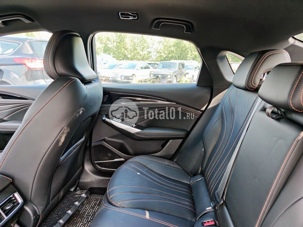 Фото Geely Preface 82