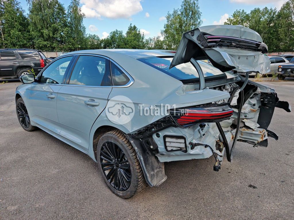 Фото Geely Preface 114