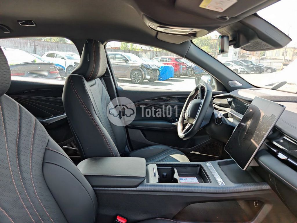 Фото Geely Preface 122