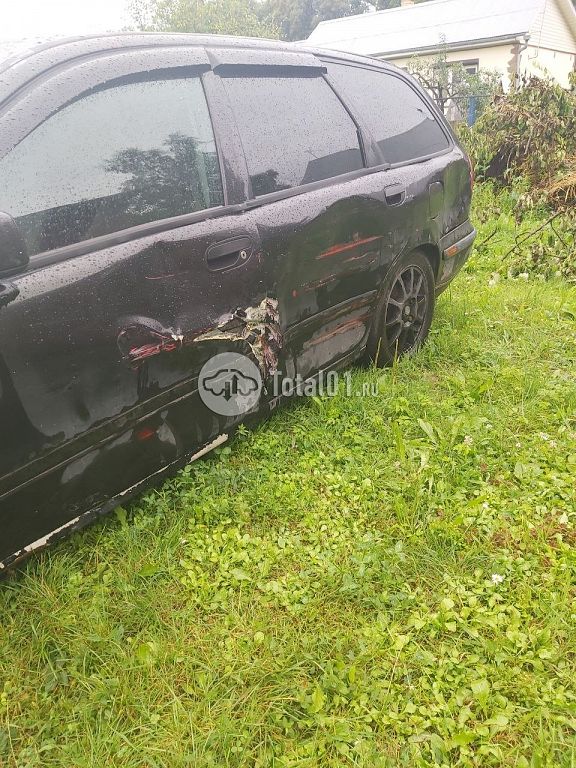 Фото Volvo V40 20