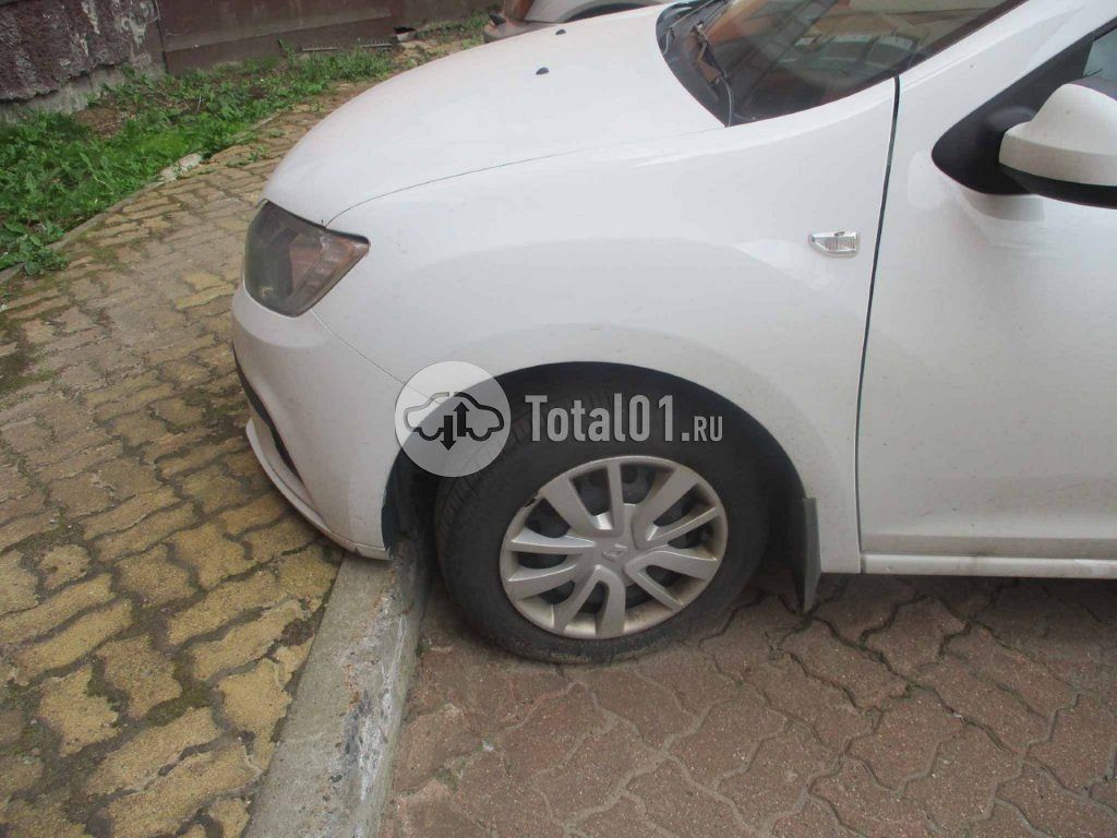 Фото Renault Logan 44