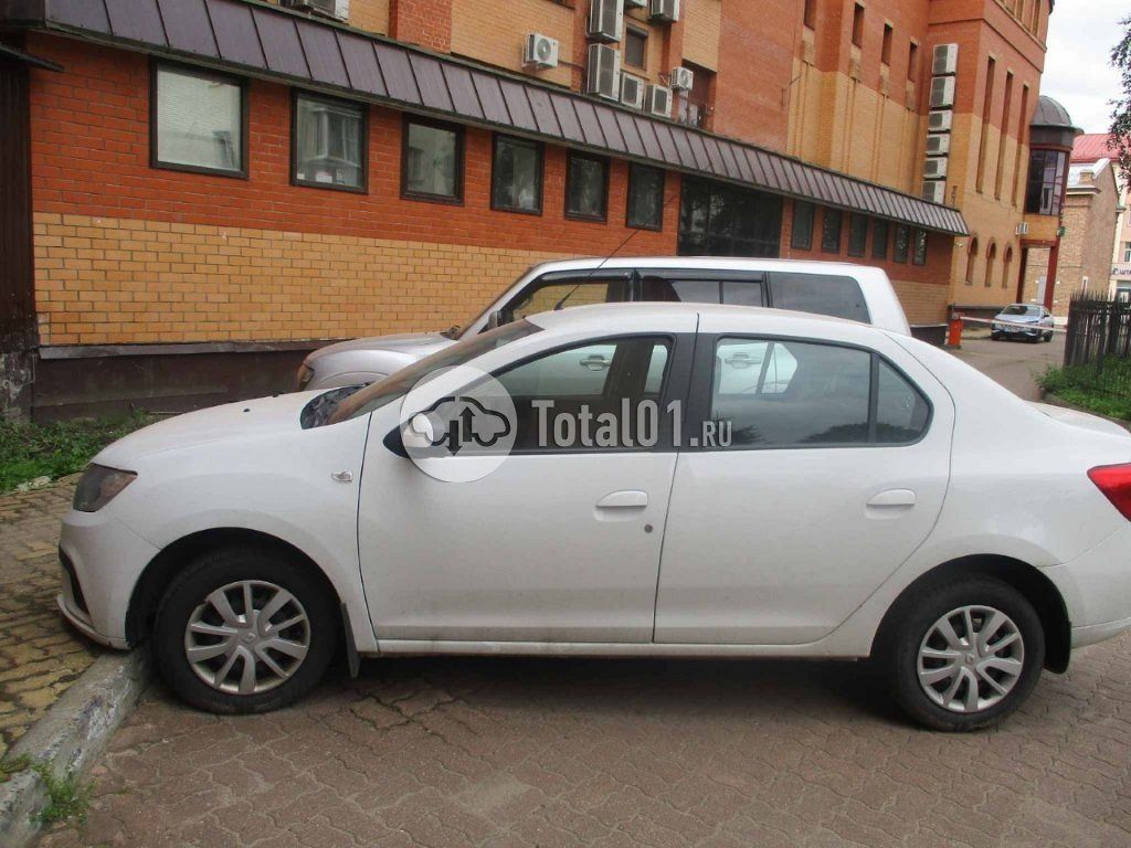 Фото Renault Logan 50