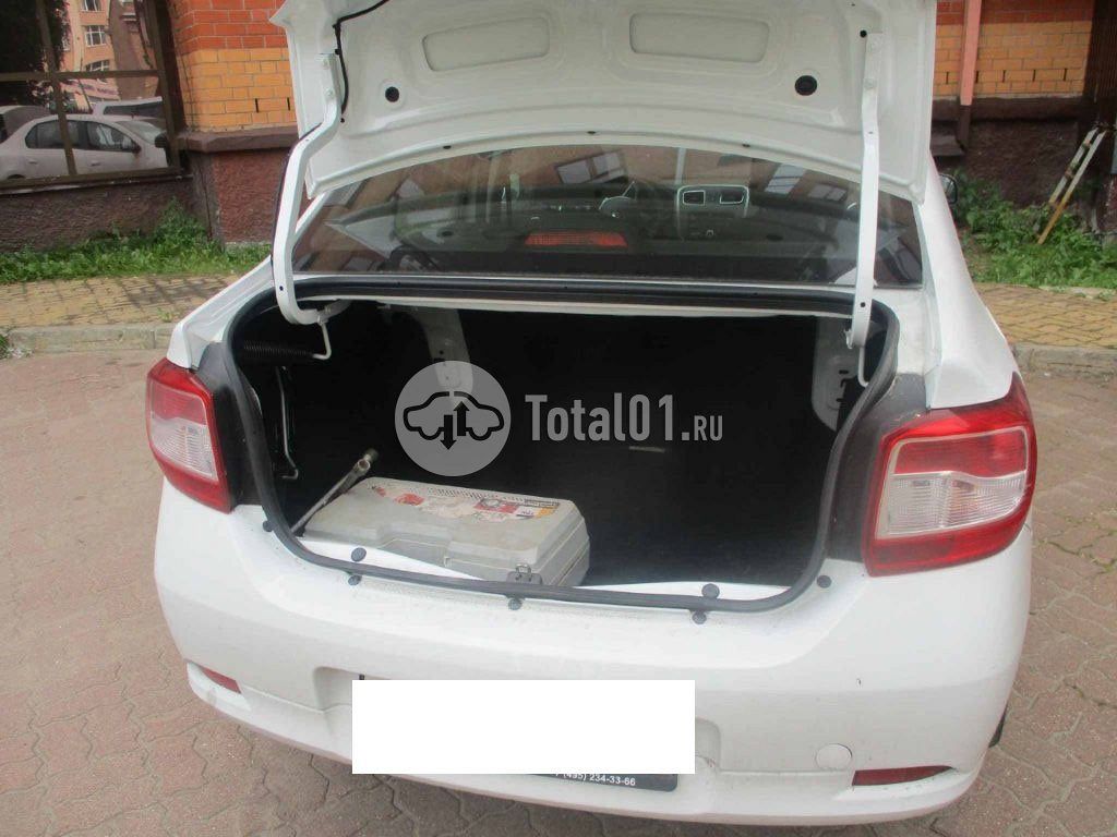 Фото Renault Logan 66