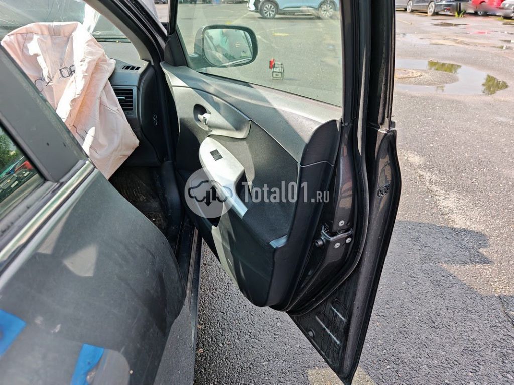 Фото Toyota Corolla 152