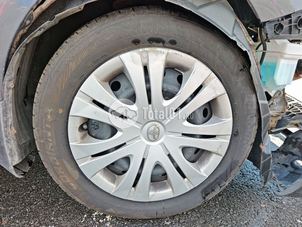 Фото Toyota Corolla 180