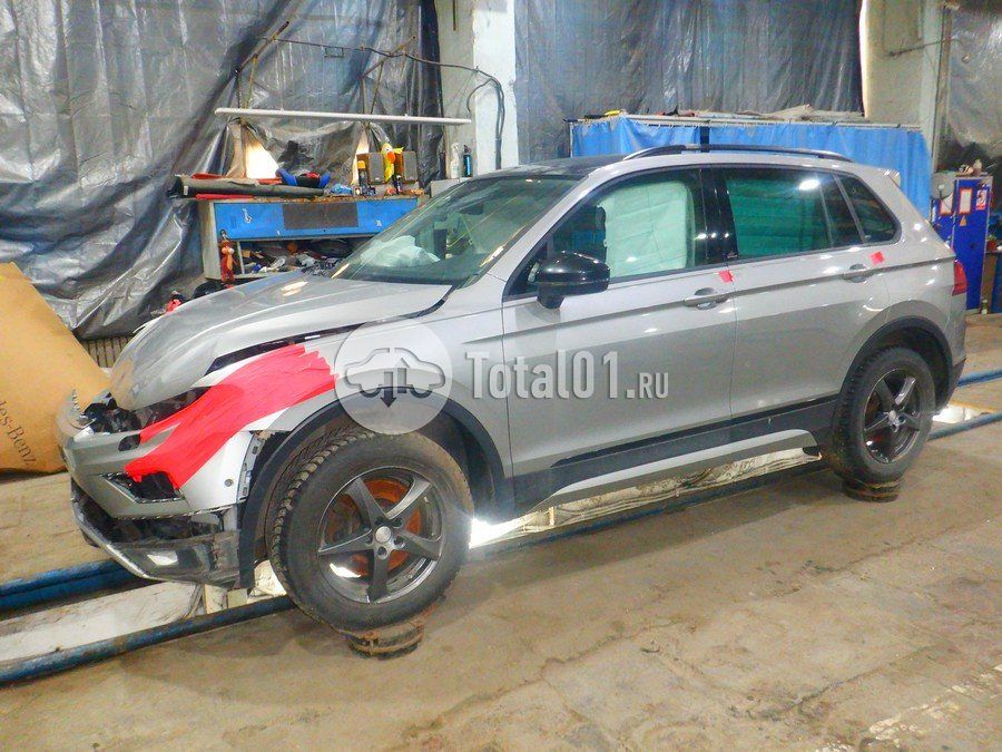 Фото Volkswagen Tiguan 8