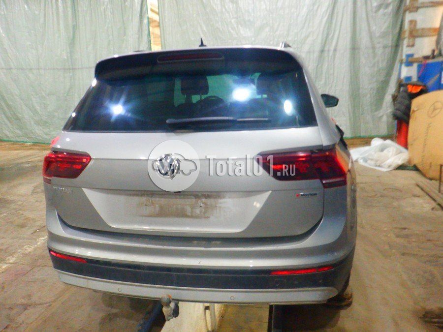 Фото Volkswagen Tiguan 12