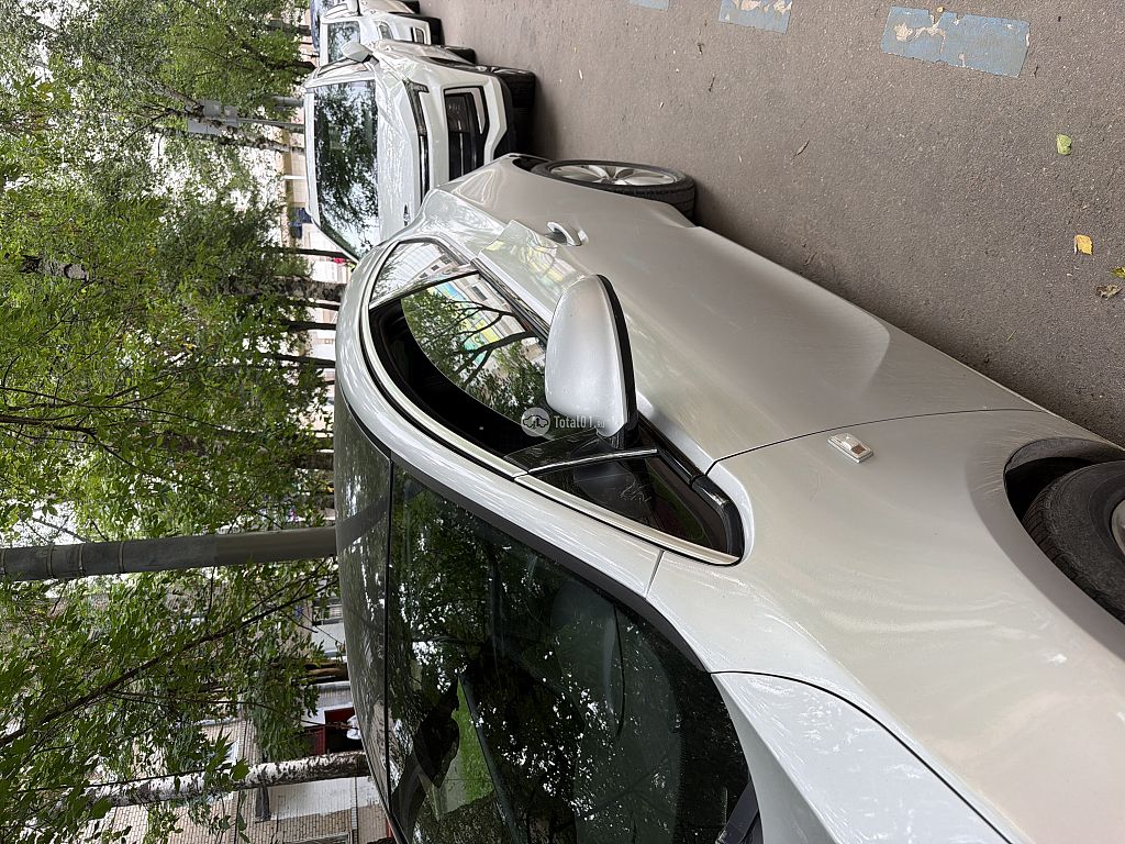 Фото Opel Astra GTC 4