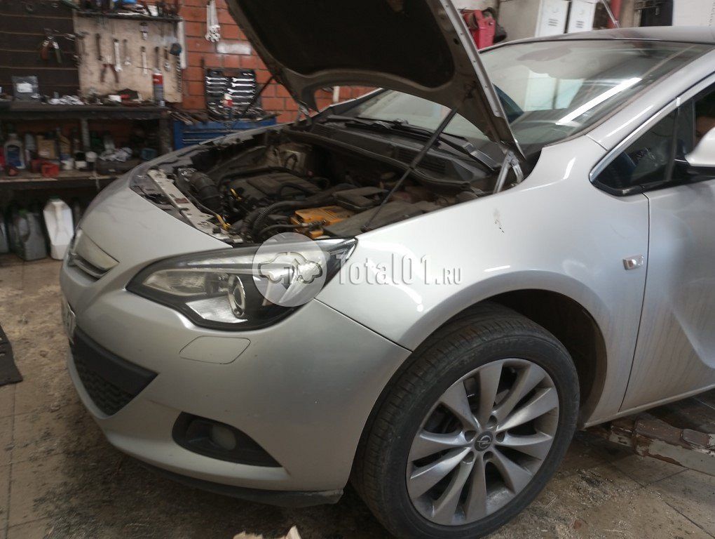 Фото Opel Astra GTC 24