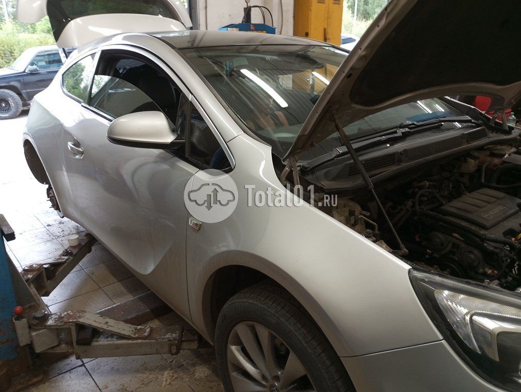Фото Opel Astra GTC 28