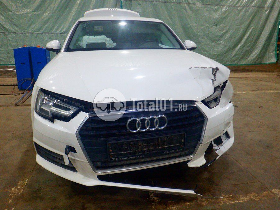 Фото Audi A4 4