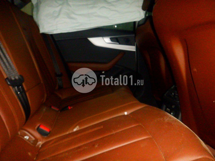 Фото Audi A4 20