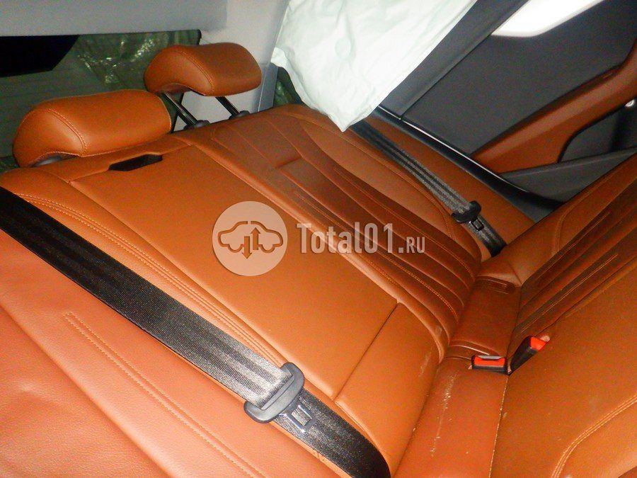 Фото Audi A4 22
