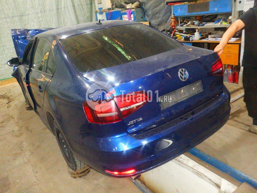 Фото Volkswagen Jetta 14