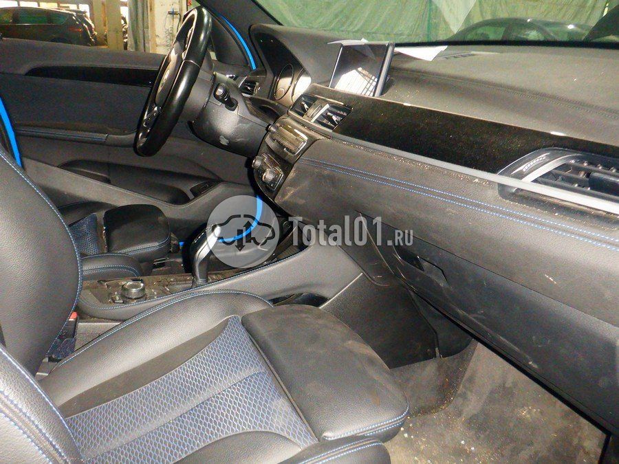 Фото BMW X1 26