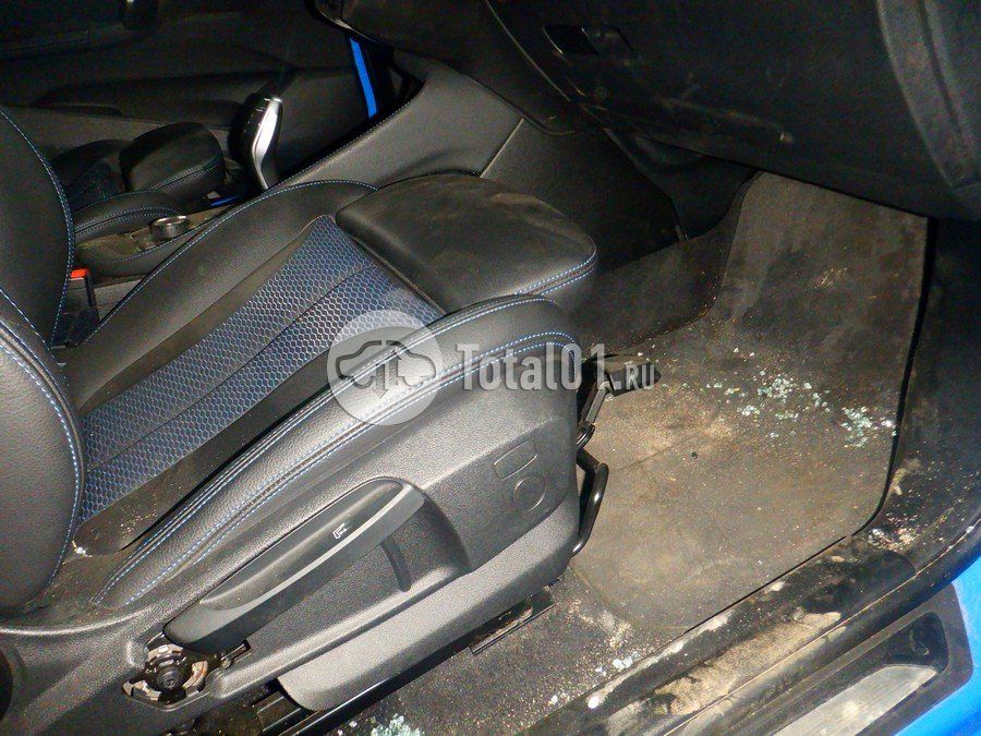 Фото BMW X1 32