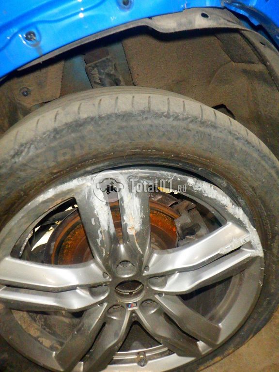 Фото BMW X1 148