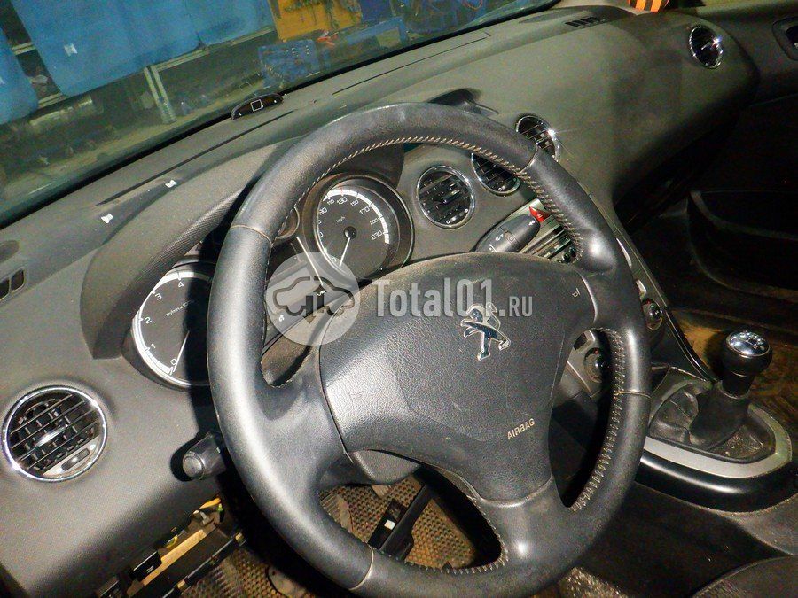 Фото Peugeot 408 66