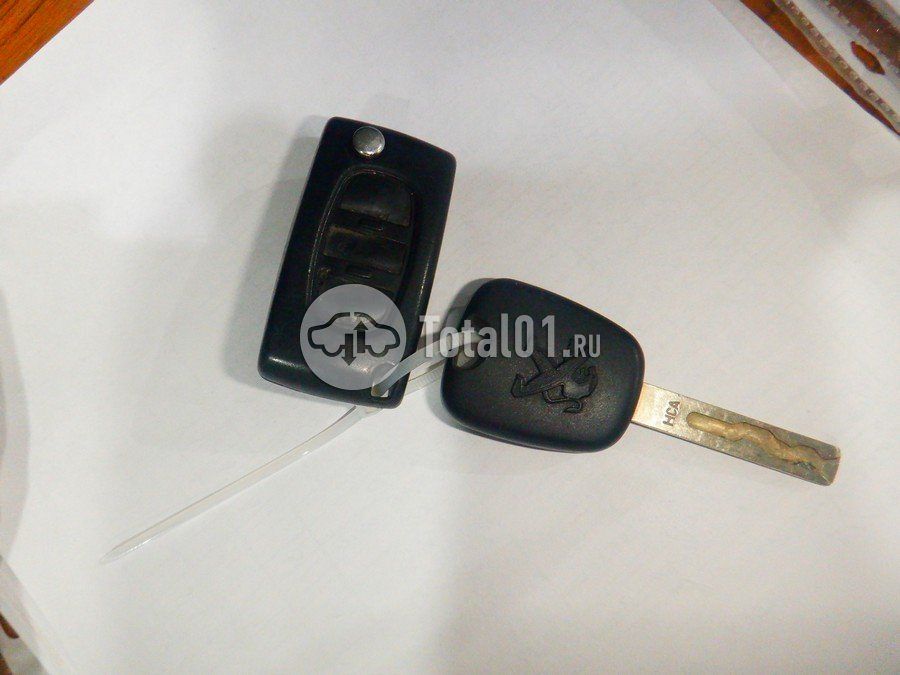 Фото Peugeot 408 254